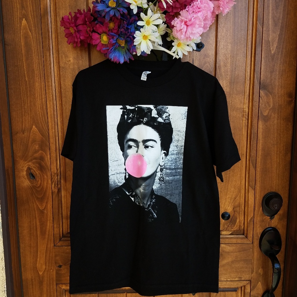 New unisex frida kahlo tee